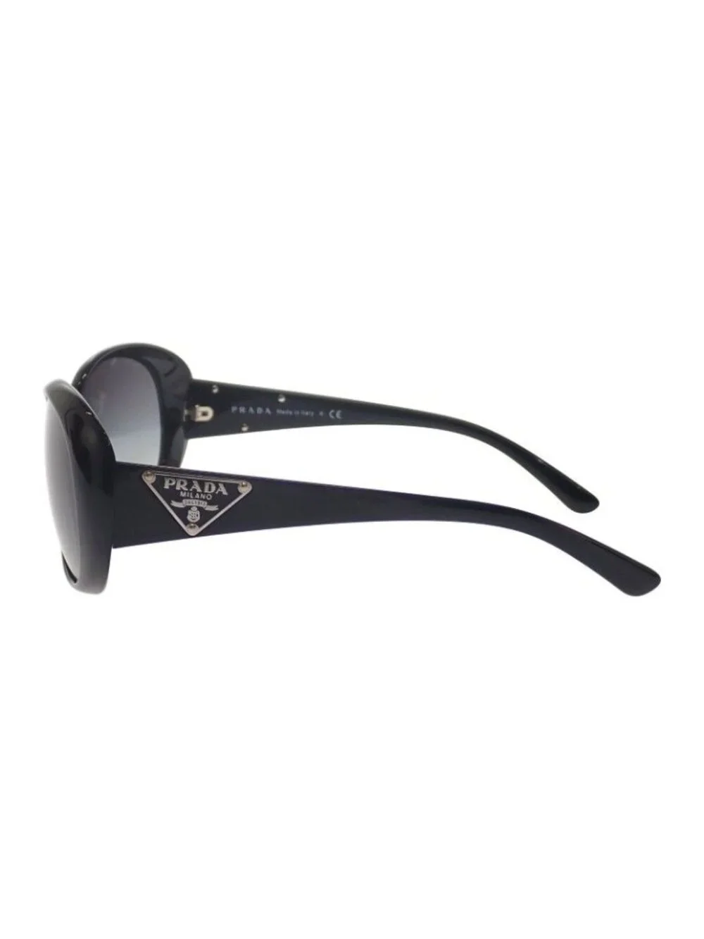 Prada this authentic